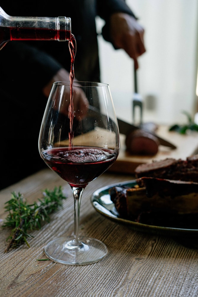 Accessori per il vino: come aprire, degustare e servire al meglio un vino  pregiato - Gioia della Casa - Casalinghi , Design e Benessere in casa